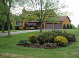 137 Buhrmaster Rd, Amsterdam, NY 12010