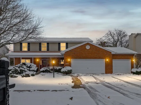 3308 Pebblecreek Pl, Champaign, IL 61822