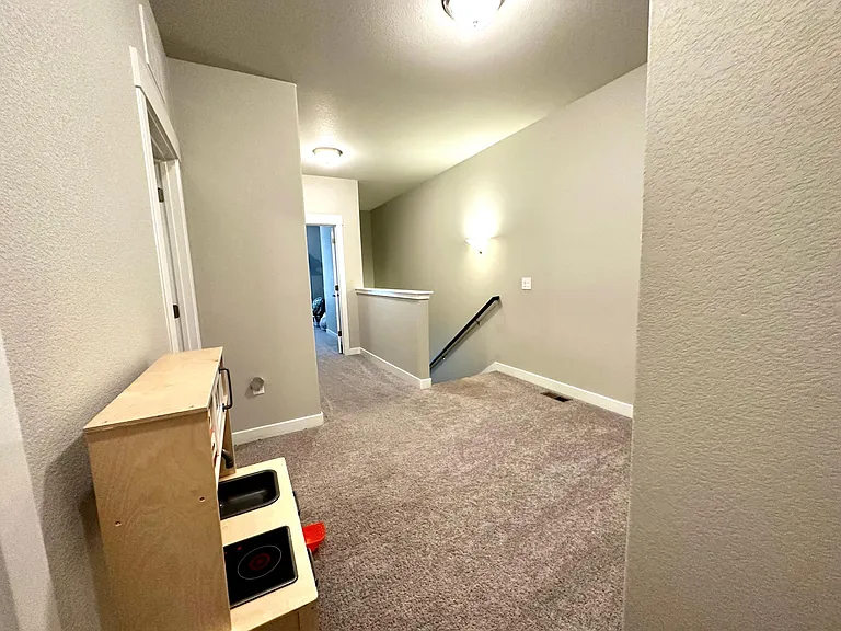 6555 Carriage Meadows Dr — Photo 10