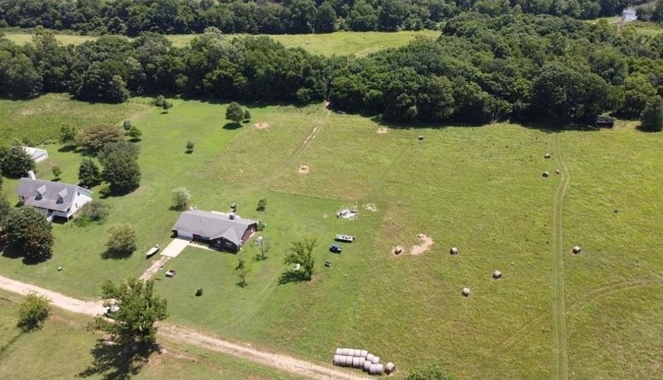 1st image of Riverdale Rd #5