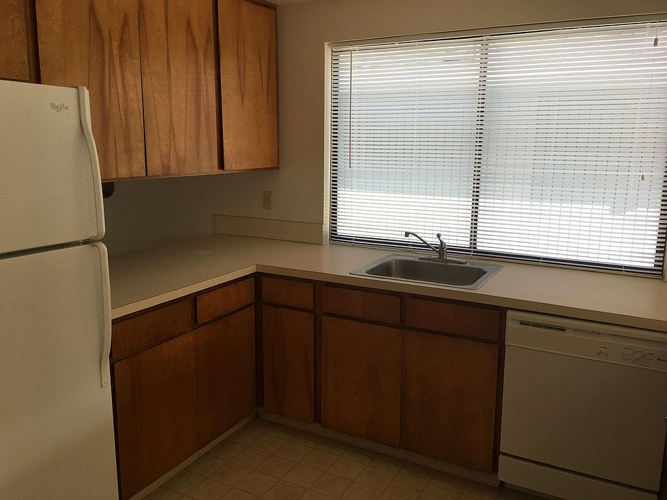 2nd image of 4469 SW Garden Home Rd
