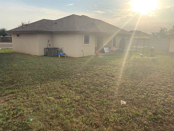 5th image of 1527 Belton Dr
