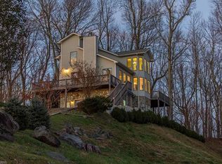 1374 NE Mountain View Rd W, Burnsville, NC 28714