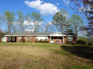 3316 E Chambers Dr, Booneville, MS 38829