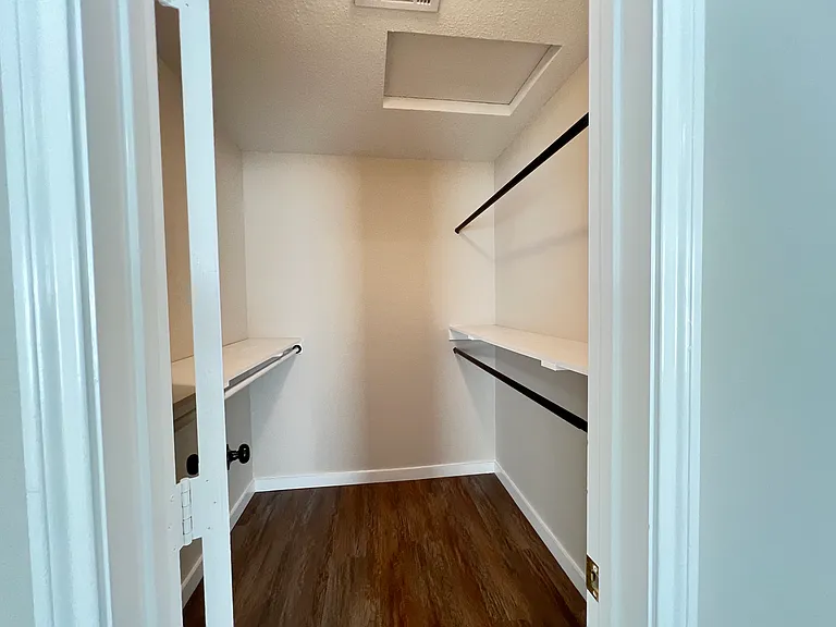 9252 Saint Martin Rd — Photo 10