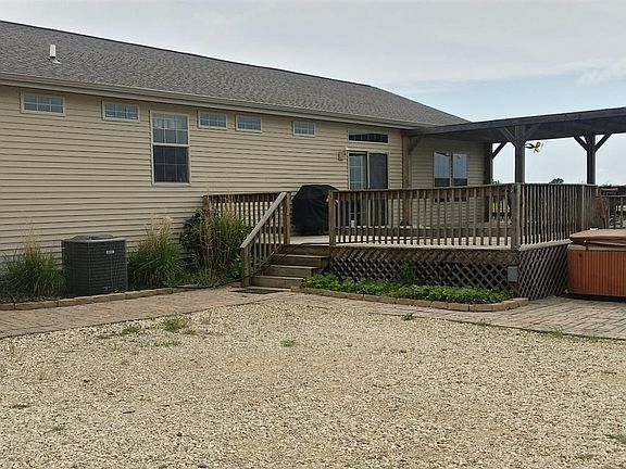 4th image of 875 1700th Ave