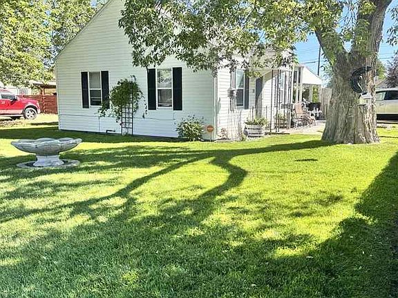 2nd image of 1501 E 15th St