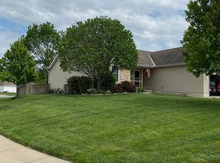 641 N Locust St, Gardner, KS 66030