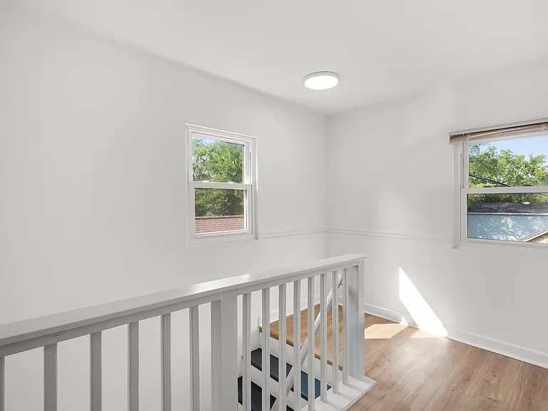 138 Maryland Park Dr — Photo 19