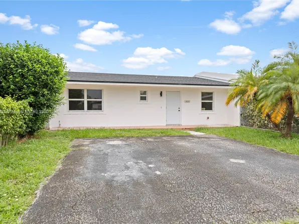 14857 SW 114th Ct, Miami, FL 33176