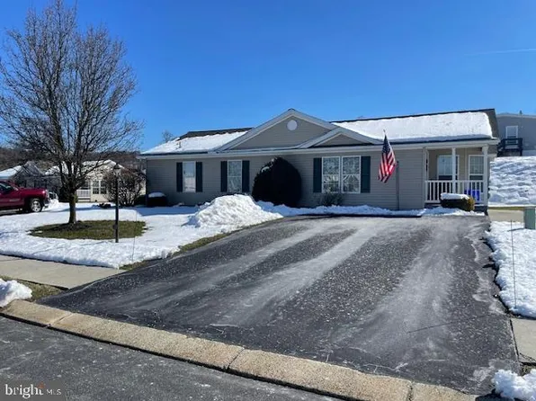 107 Allison Pl, Blandon, PA 19510