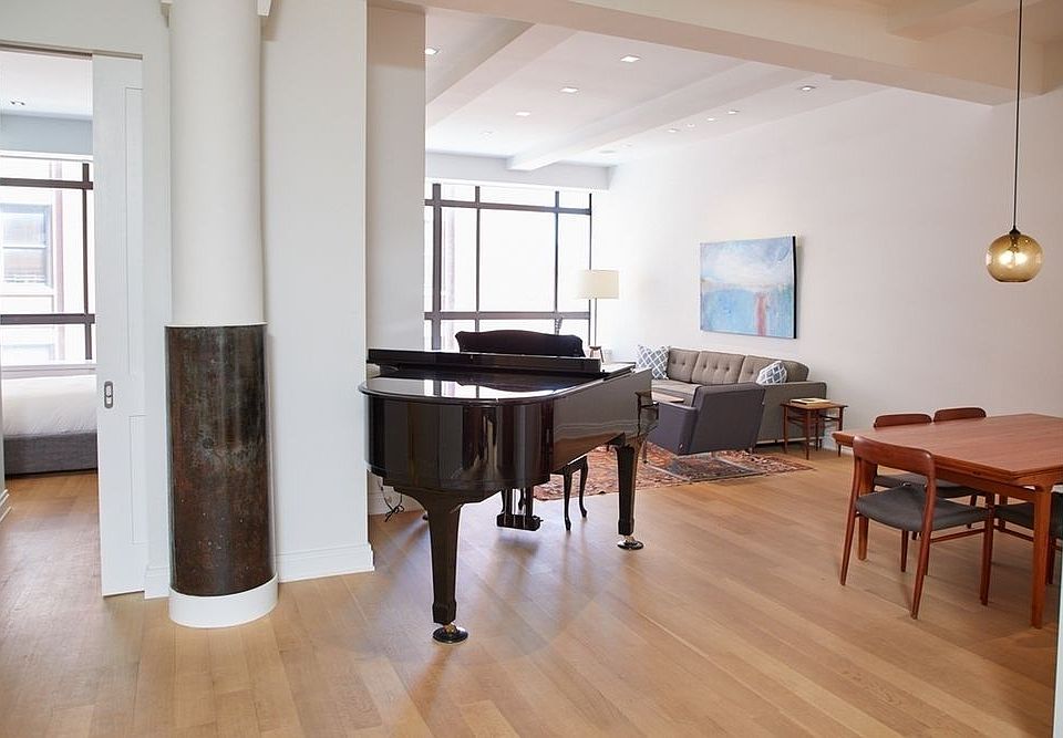 1st image of 644 Greenwich St #6B