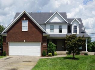 8007 Beechlawn Ct, Louisville, KY 40220