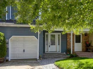 20 Bramble Ln, Matawan, NJ 07747