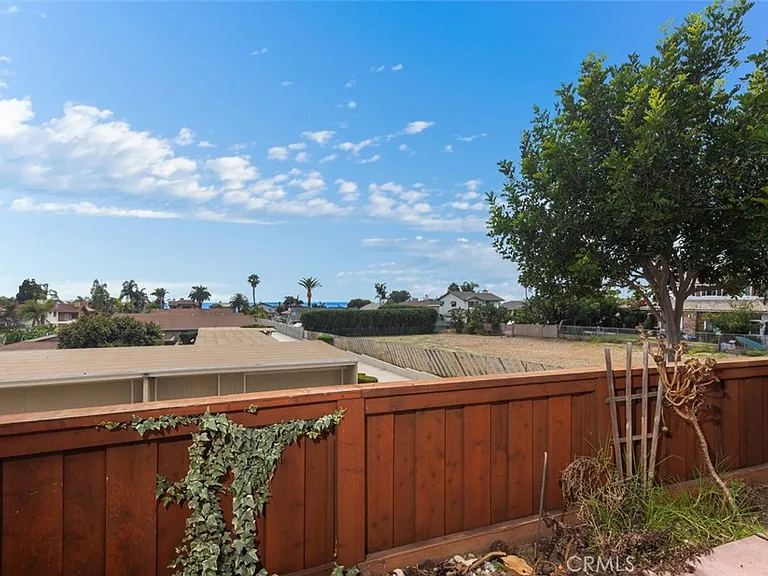 3331 Calle La Veta — Photo 42