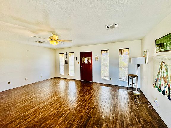 3rd image of 205 Striper Haven