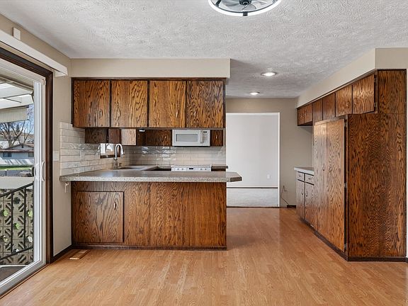 5th image of 5923 W Tepee Ct