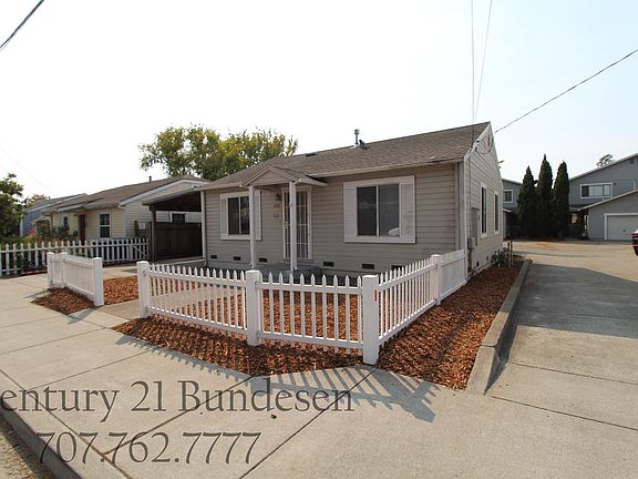 2nd image of 336 Payran St