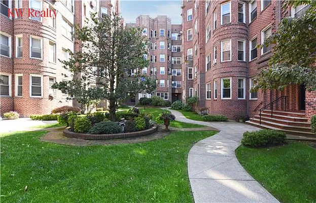 Rented by Keller Williams Realty Empire | media 37