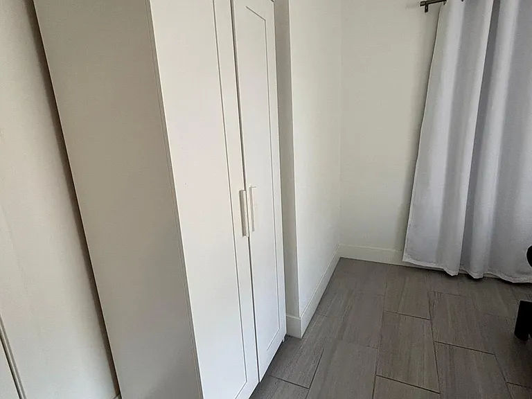 1101 W Vernon Ave #1 — Photo 5