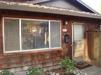 2nd image of 4122 Ravenwood Pl