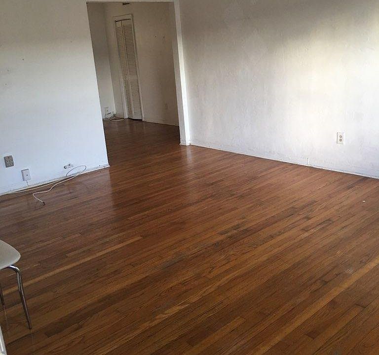 1st image of 4180 Chase Ave APT 2