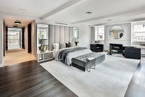 Rented by Compass | media 43