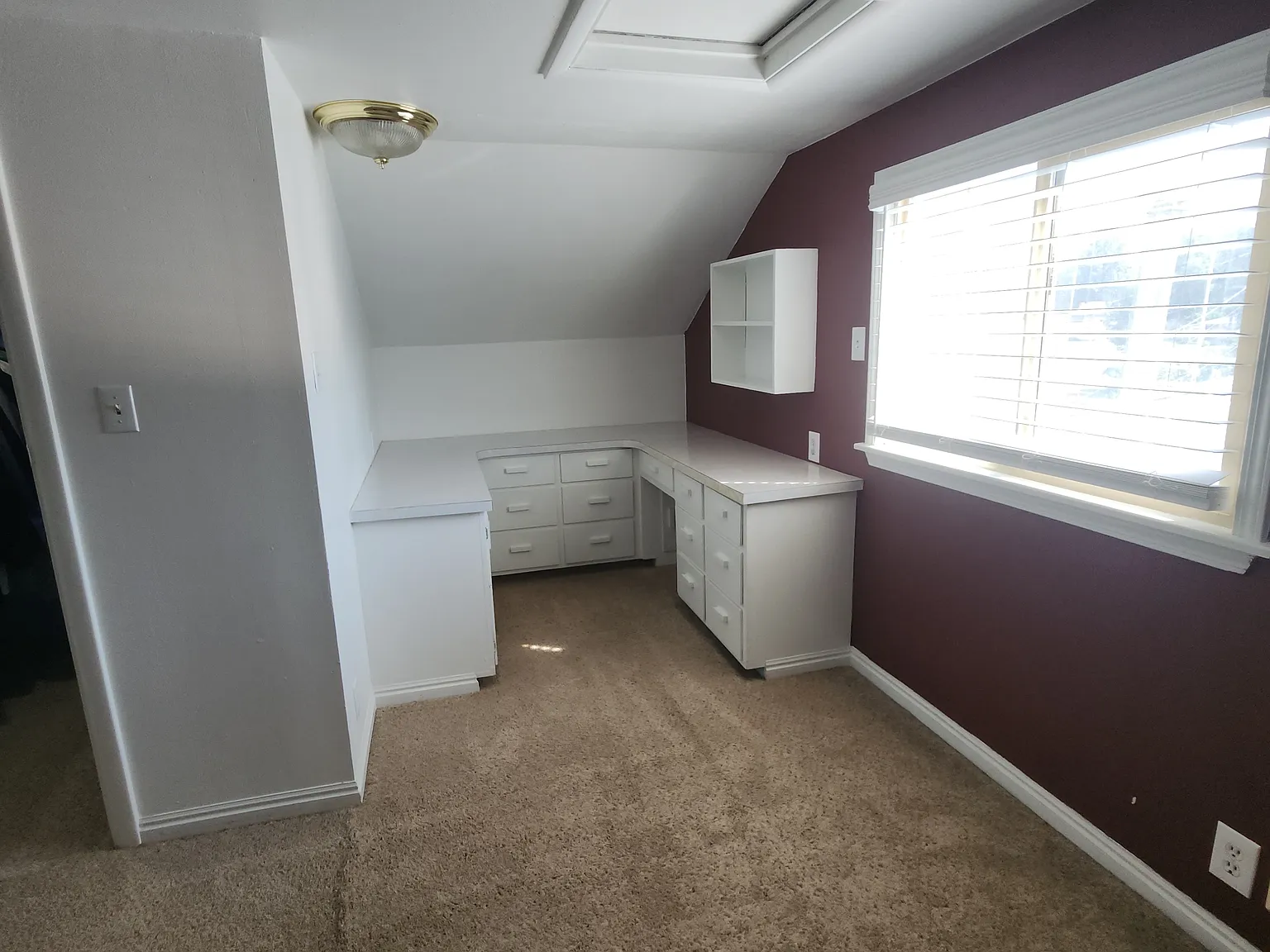 4 bed, 1800 sqft, $2,300 — Photo 4
