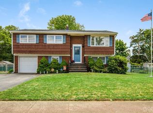 18 Rachel Ter, Piscataway, NJ
