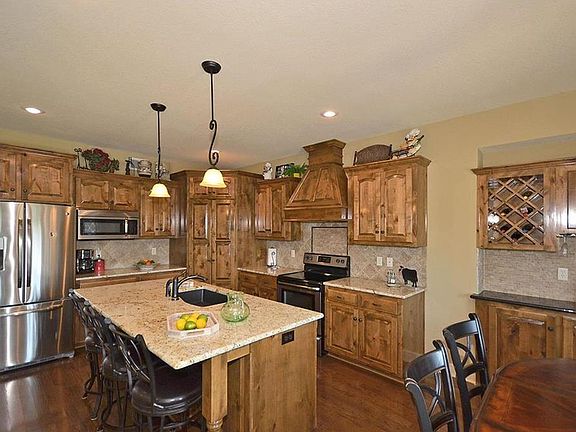 5th image of 8826 N Essex Dr