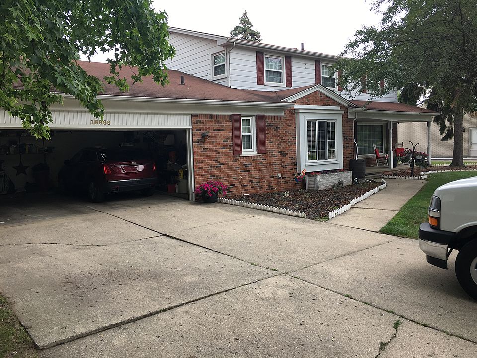 2nd image of 18866 Capitol Dr