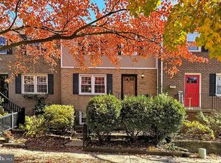 1615 Hancock Ave, Alexandria, VA