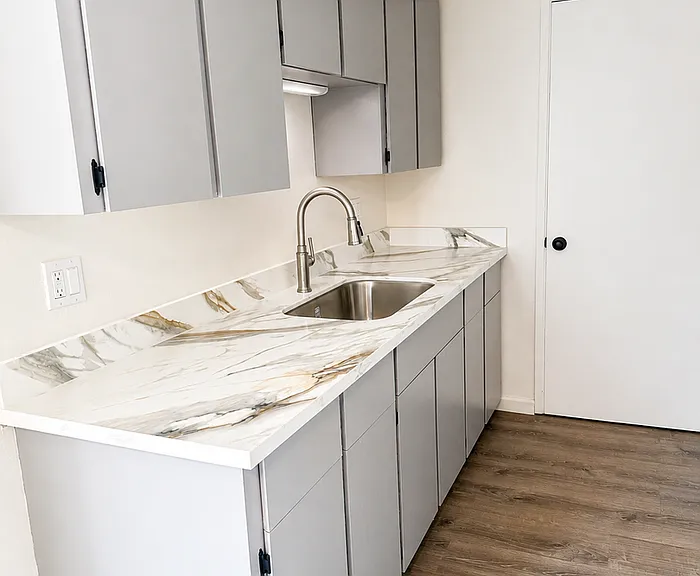 421 West St #8 — Photo 3