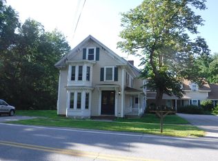 53 Danville Rd, Kingston, NH 03848