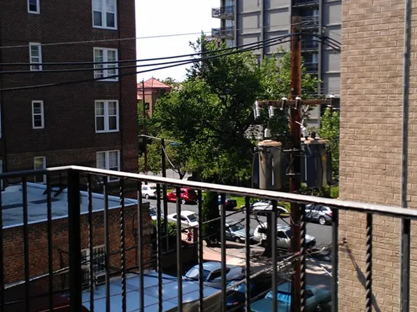 963 N Logan St APT 19, Denver, CO 80203
