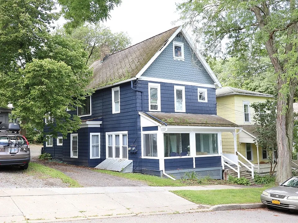 123 Columbia St #123