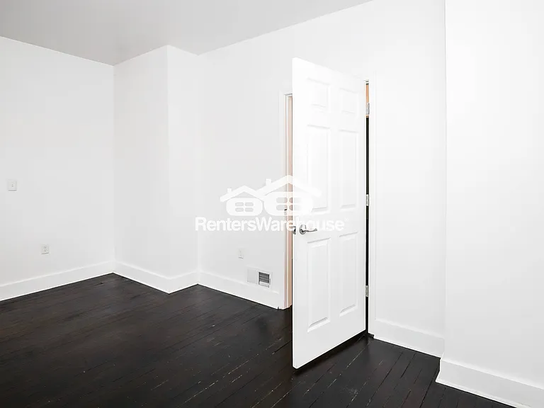 1322 Yecker Ave — Photo 8