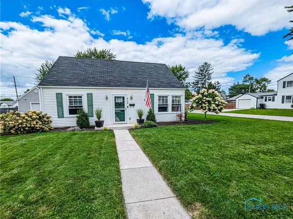 640 Summit St, Fostoria, OH 44830