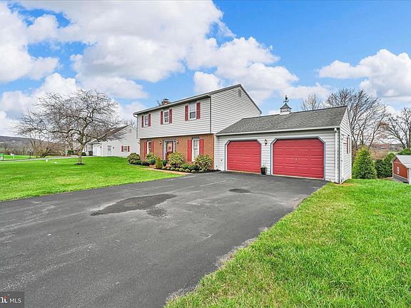 5th image of 1484 Conestoga View Dr