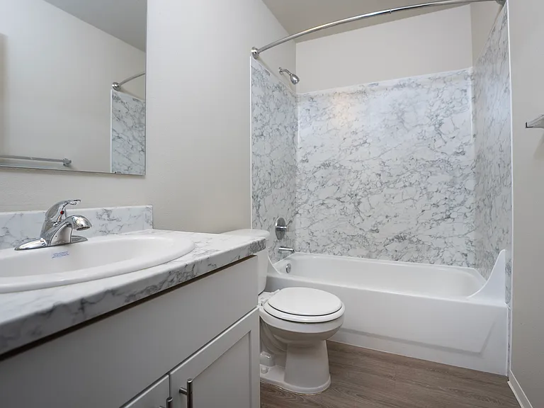 3x2 Townhome w/ Garage - 1,196 Sq Ft 3x2 Townhome w/ Garage - 1,196 Sq Ft