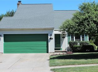 2902 Marcella Dr, Erie, PA 16506