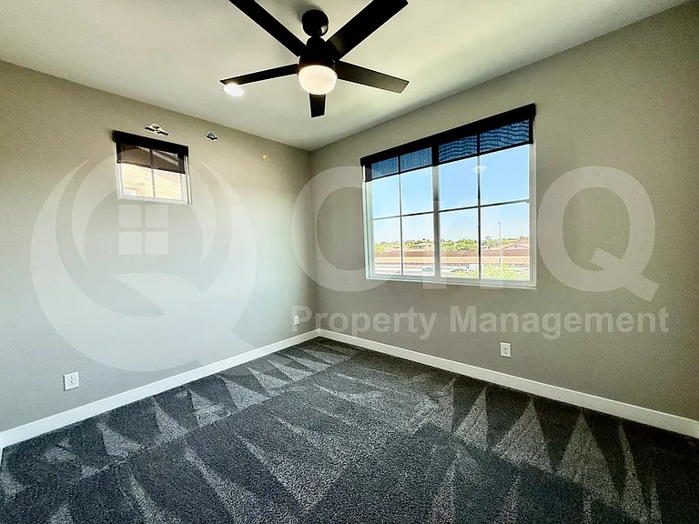 687 W Flintlock Way — Photo 15