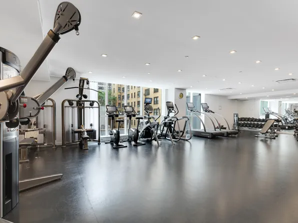 325 Lex Avenue image 6 of 10