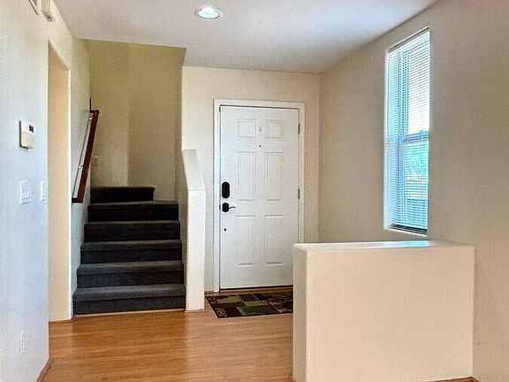 2nd image of 2958 N Cardell Cir