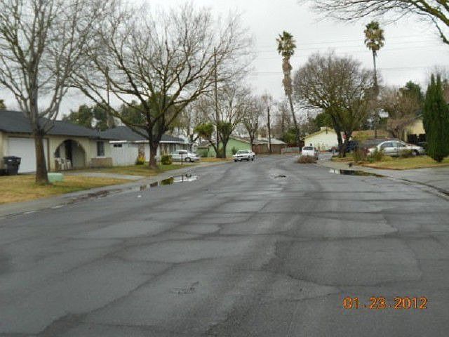 2nd image of 412 Sundance Way