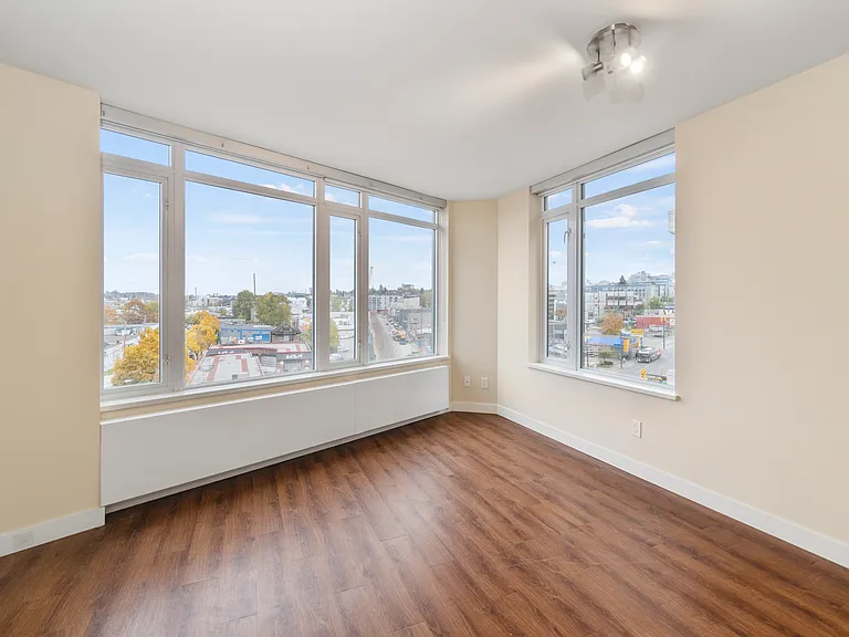 180 Switchmen St — Photo 34