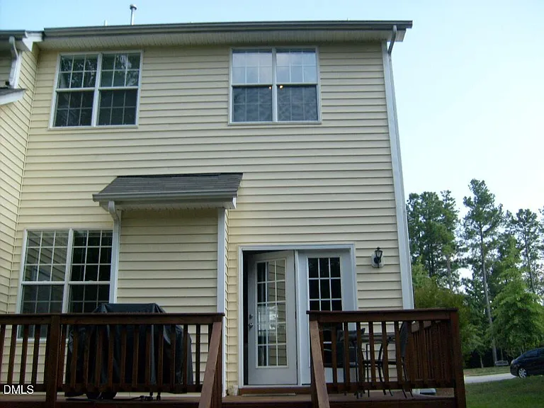 4631 Malone Ct — Photo 12