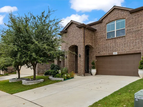 15801 Barton Ridge Dr, Fort Worth, TX 76177