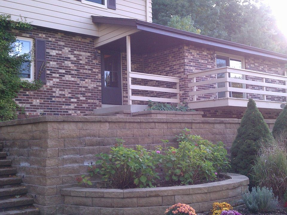 2nd image of 21265 Mary Lynn Dr