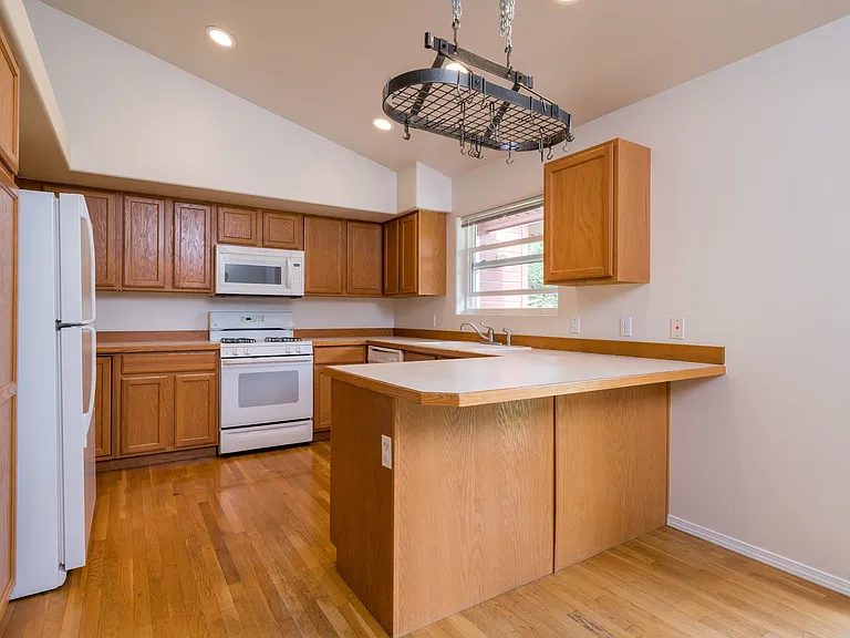 640 Northstar Dr — Photo 5